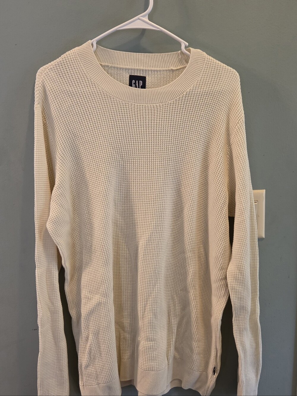 Gap Cream Colored Knit Sweater Size Large
